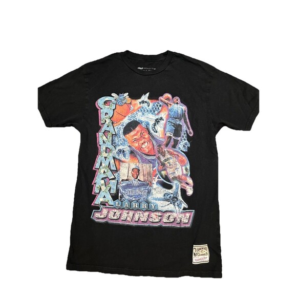 Mitchell & Ness Men Black Charlotte Hornets Larry Johnson NBA Basketball T Shirt - Picture 1 of 6